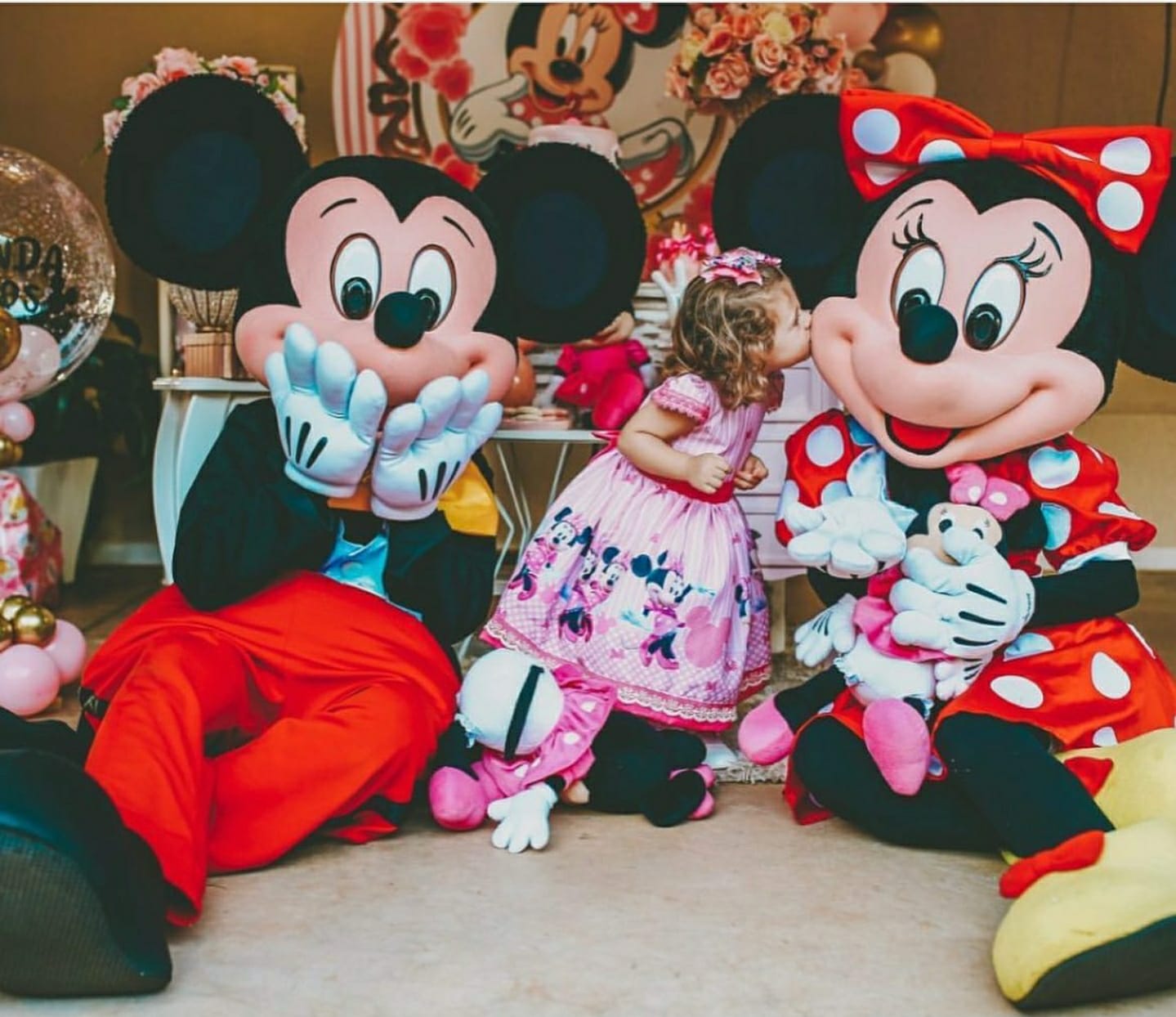 Mickey e Minnie em festa infantil em São Paulo